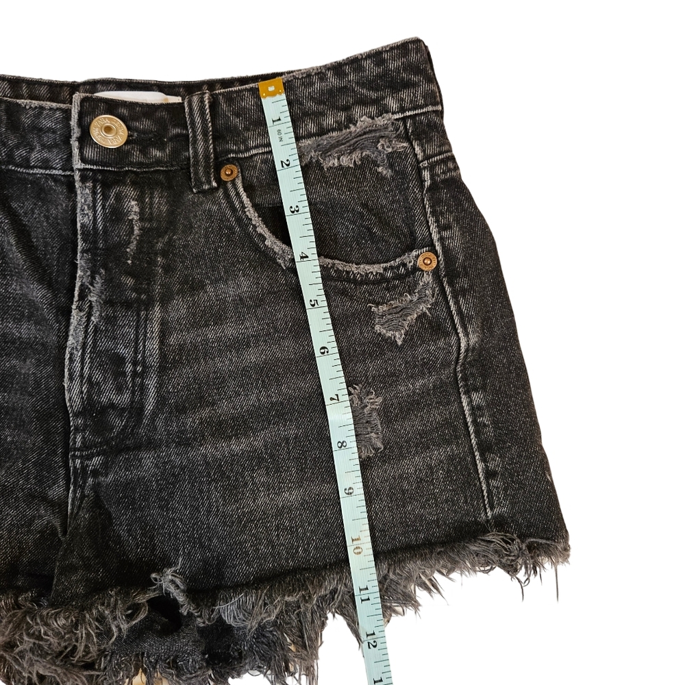 Zara Distressed Jean Cut Off Shorts, Black, US Size 2 - Picture 10 of 11